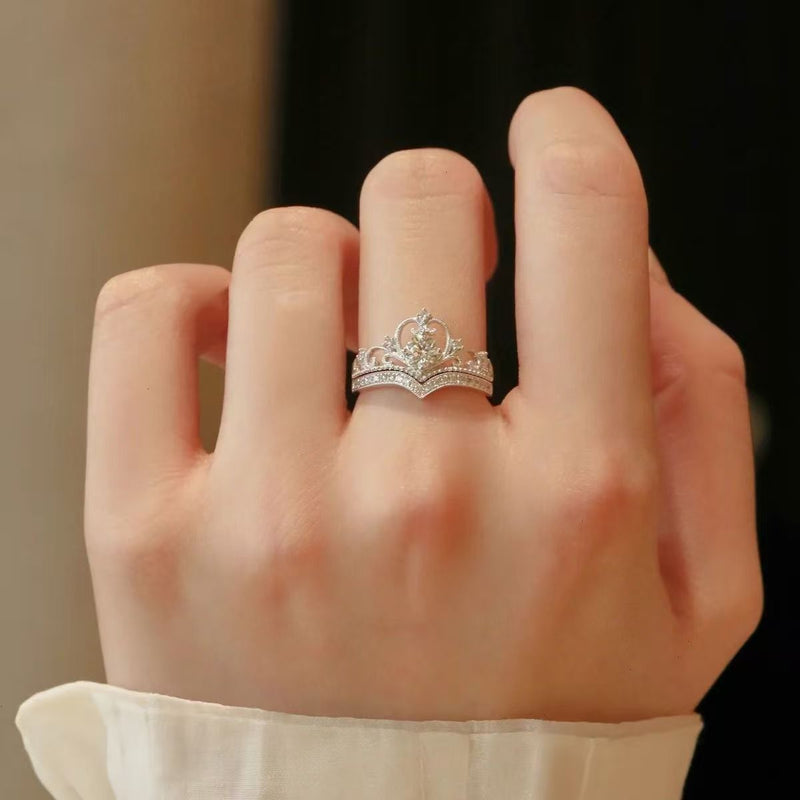 Luxury Crown Stackable Ring Set